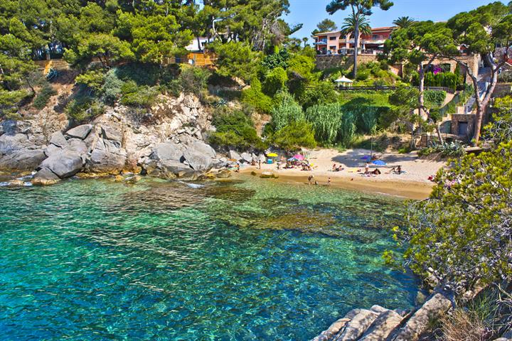 Roses- Cheap Holidays to Costa Brava