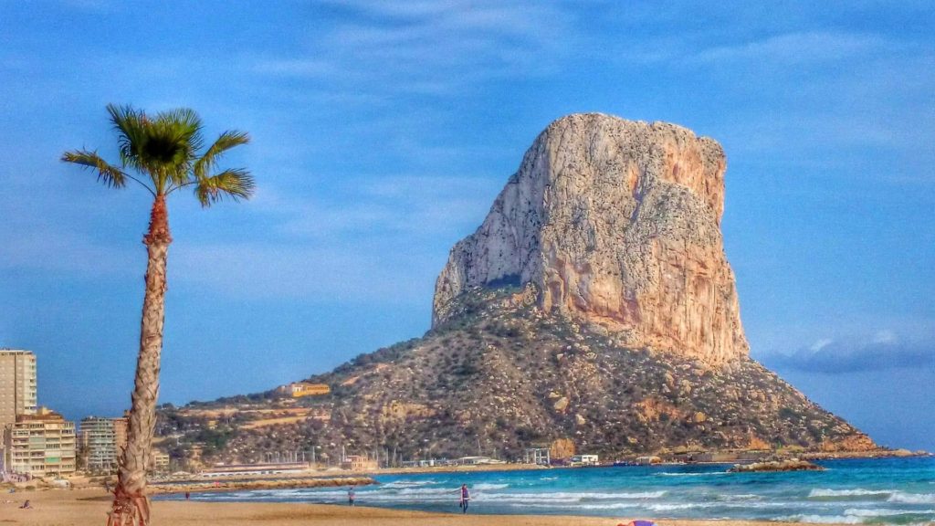 Visit the rock of Peñon de Ifach, Calpe