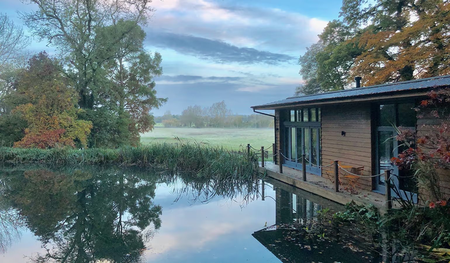 Secluded New Forest Riverside Lodge 1