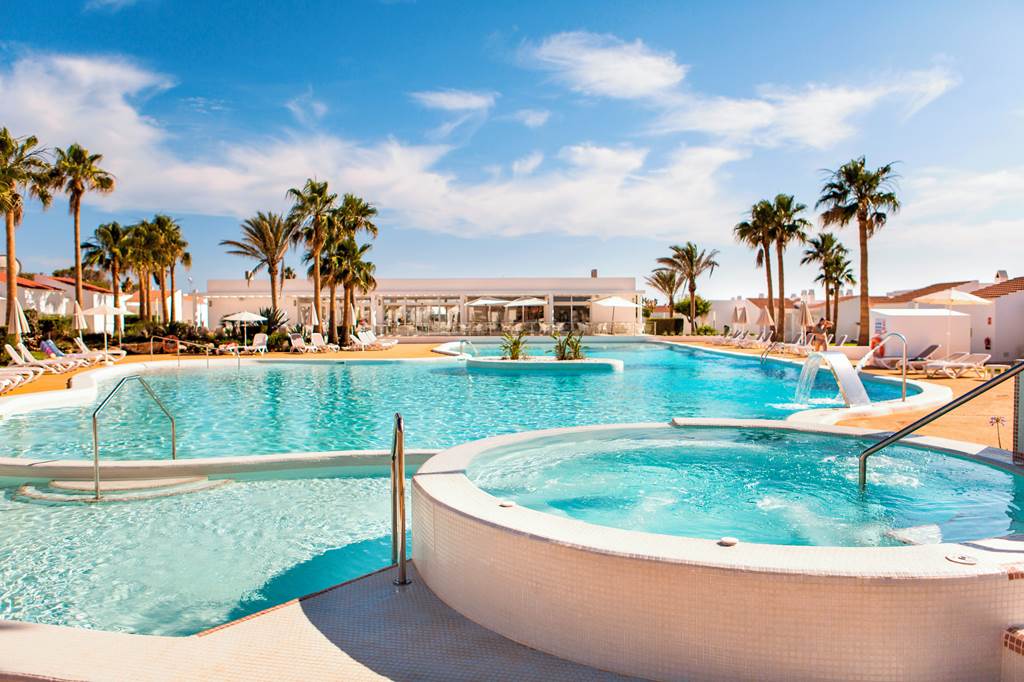 Menorca Holidays - Menorca Mar Apartments