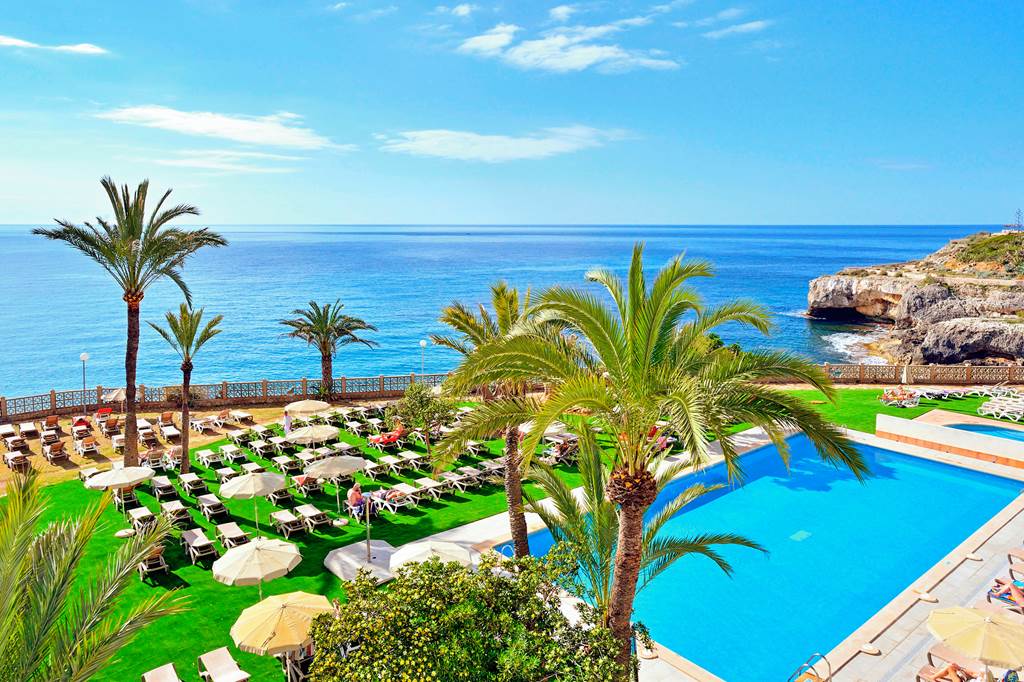 Cales de Majorca Holidays - 4 Star Alua Calas de Mallorca Resort 2