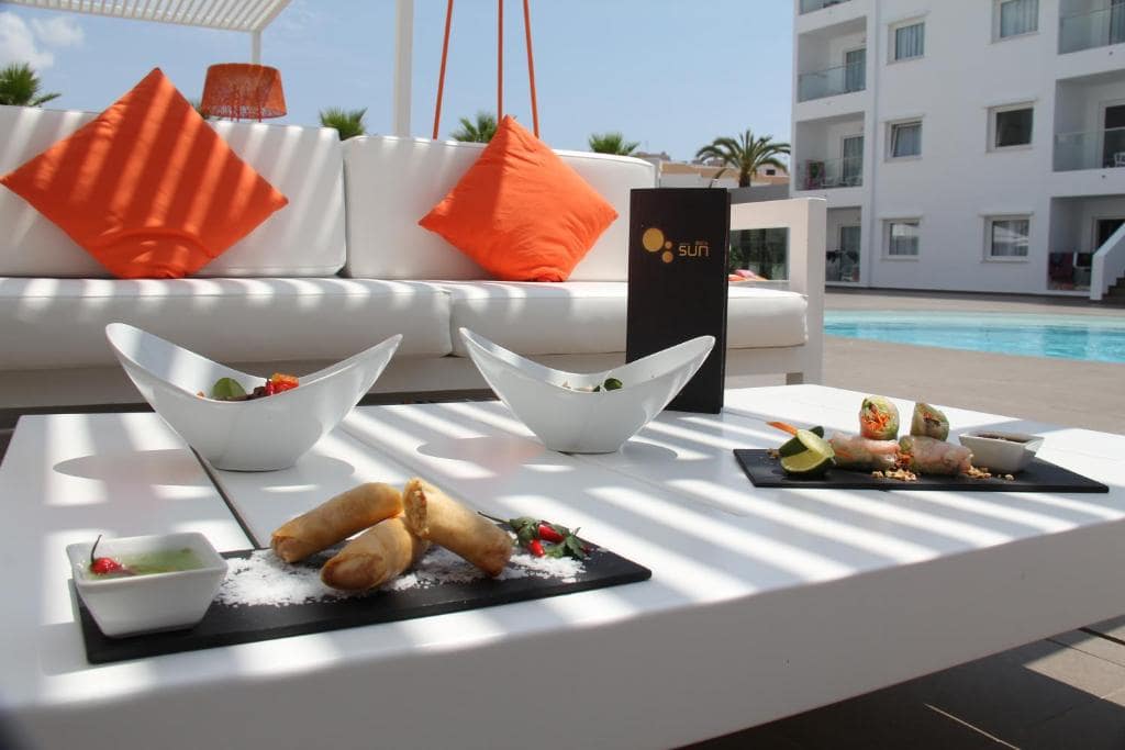Ibiza Package Holidays - 4 Star Ibiza Sun Apartments 4