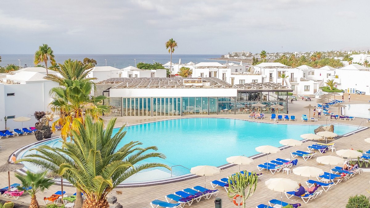 Cheap Holidays to Lanzarote - Floresta Hotel, Puerto del Carmen 4