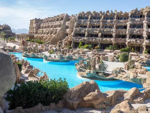 Egypt Holidays - 5 star Caves Beach Resort Hurghada