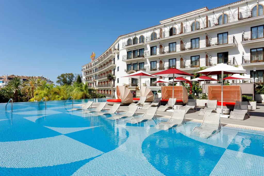 Hard Rock Hotel Marbella - Puerto Banus - Costa del Sol 4