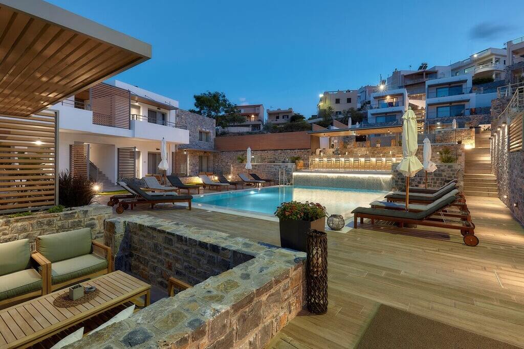 Crete Package Deal - 4 Star Seascape Luxury Residences 1