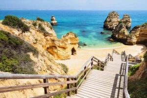 Last Minute Holidays to the Algarve