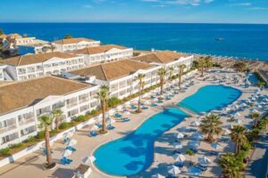 Corfu Beach Holidays - 4 Star Sandy Beach Resort - All Inclusive