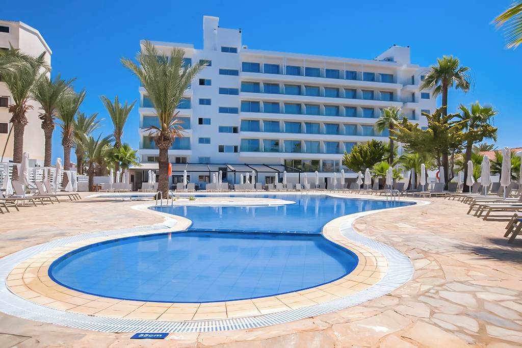 Protaras Holidays - 4 Star Bohemian Gardens - Protaras 1