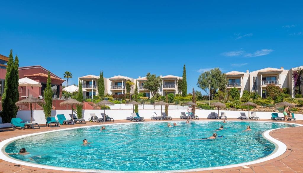 Carvoeiro Holidays - 5 Star Vale da Lapa Village Resort 1