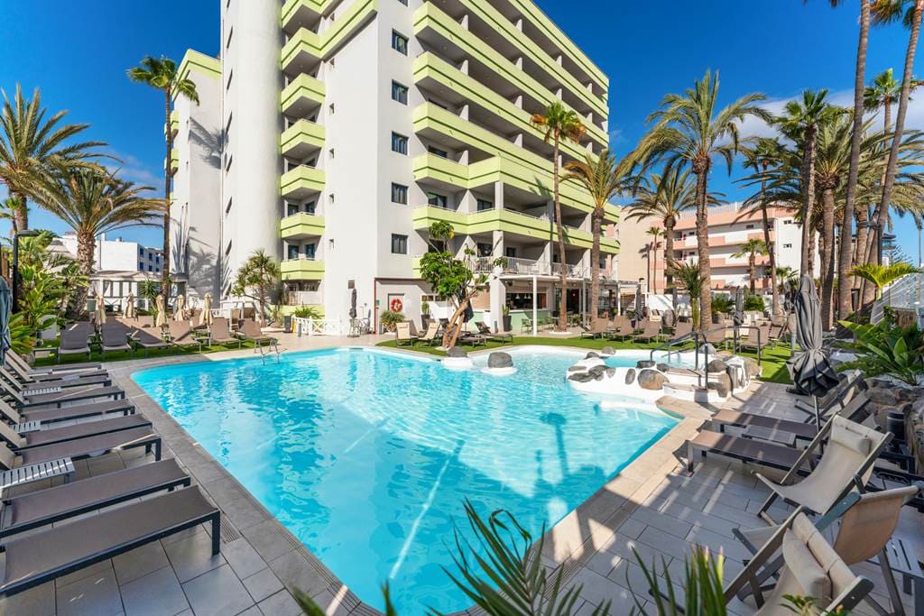 Playa del Ingles Holidays - 4 Star Hotel LIVVO Anamar Suites 1