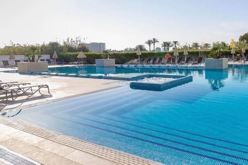 Playa de Muro Holidays - 4 Star Eix Lagotel Holiday Resort