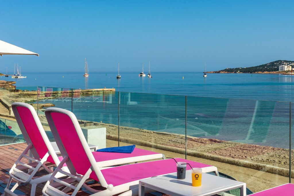 Last Minute Holidays from Heathrow