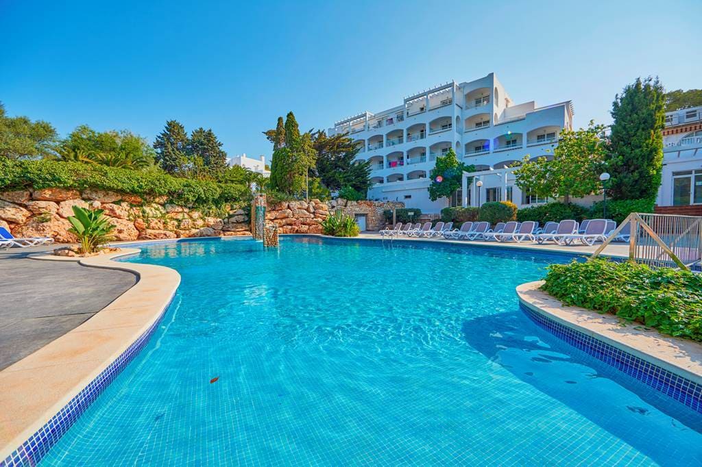 OLA Apartamentos Cala d'Or - Majorca 1