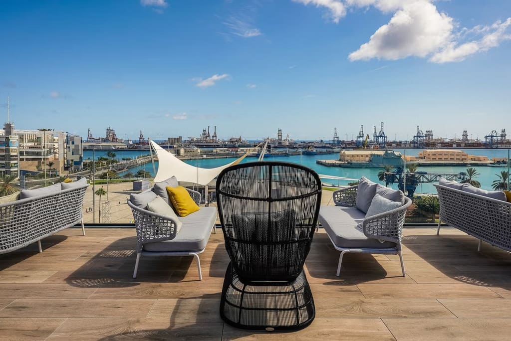 4 Star Hotel LIVVO Lumm - Las Palmas - Gran Canaria 1