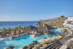 Can You Pay Monthly With Love Holidays
